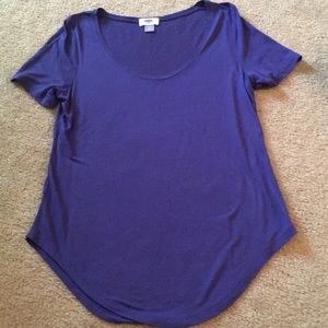 Navy scoop neck tee. Size XS